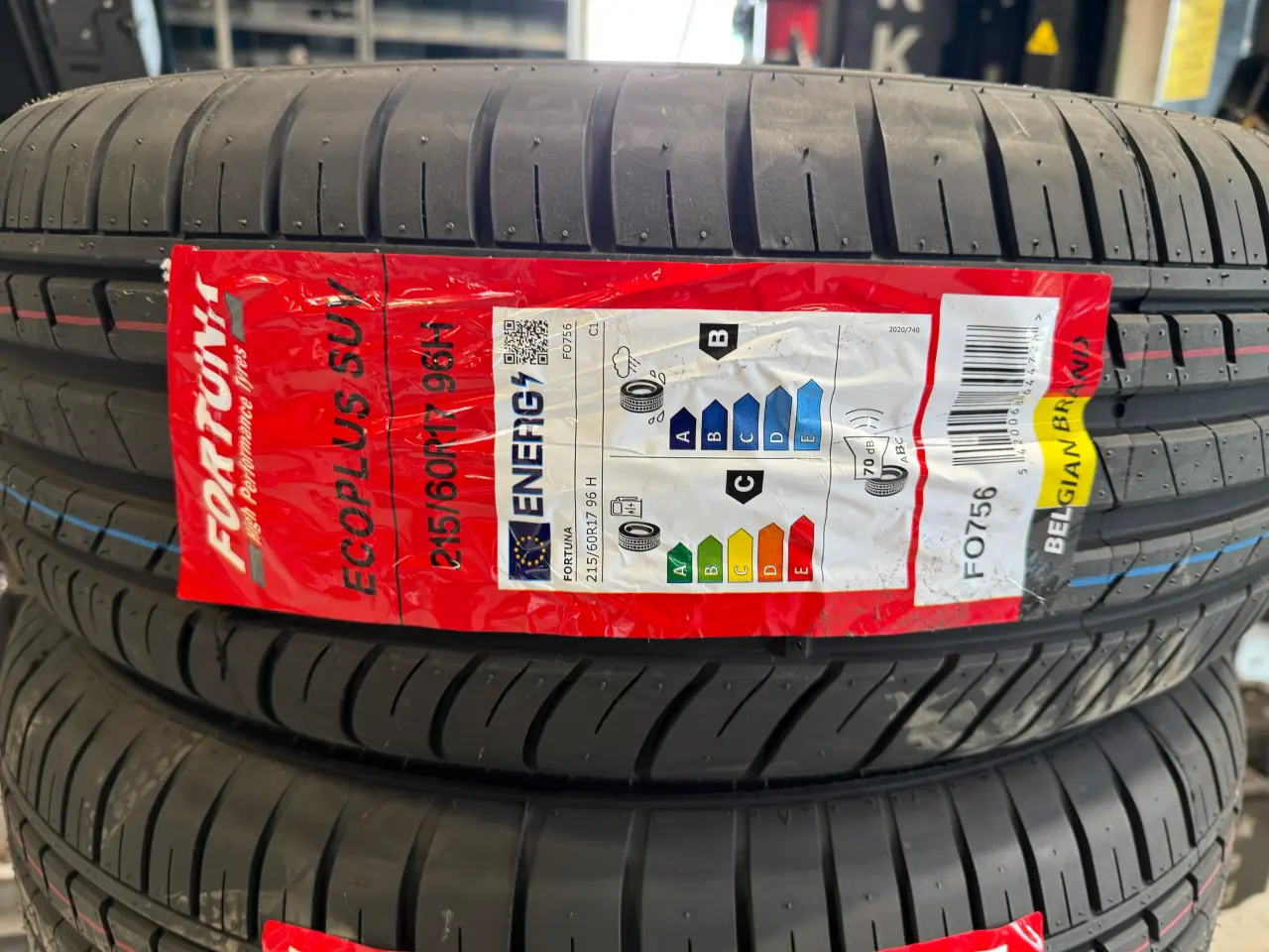 Billede 2 - Fortuna ecoplus suv 215/60 17