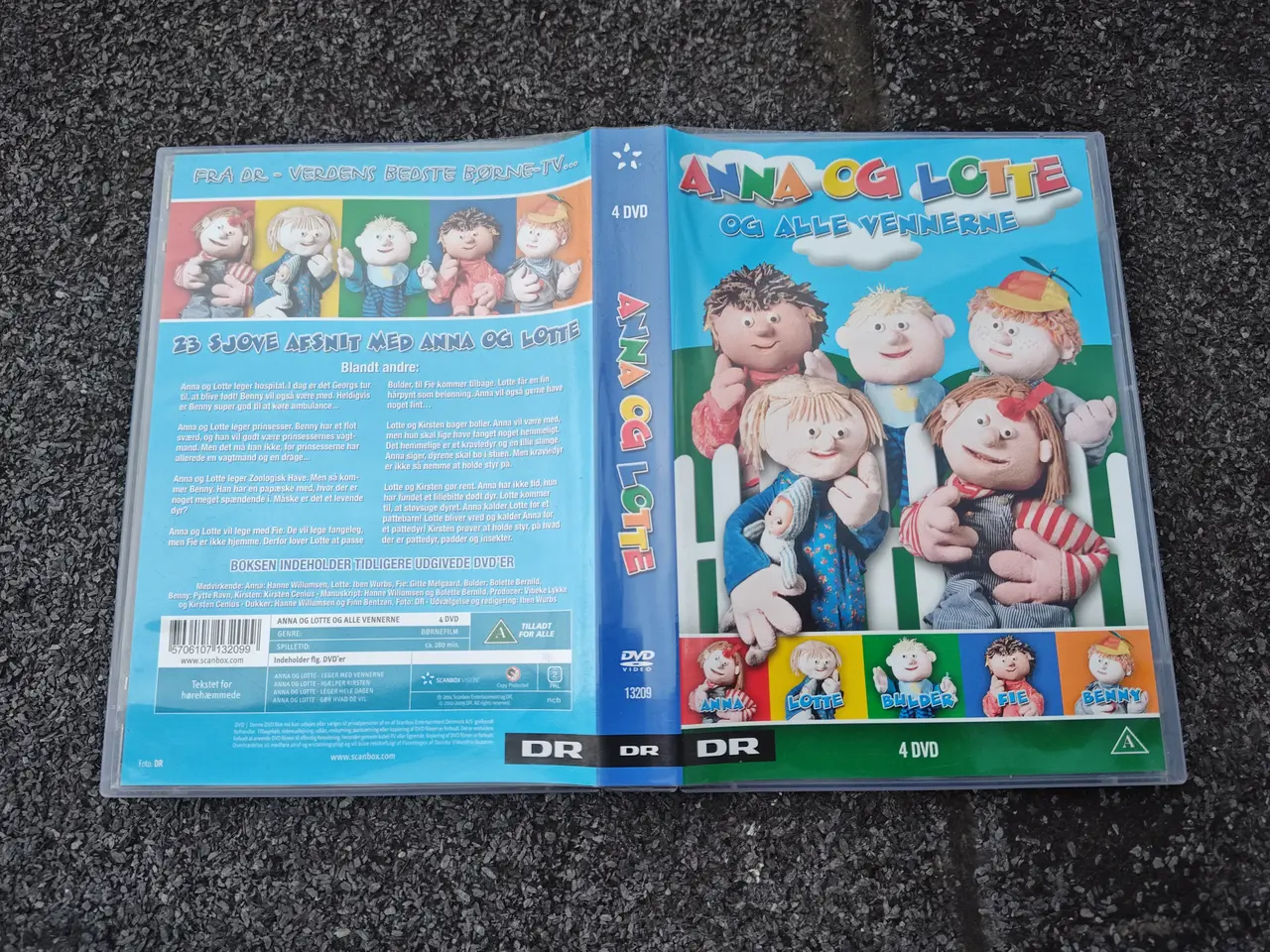 Billede 1 - Anna og Lotte og alle vennerne DVD Boks