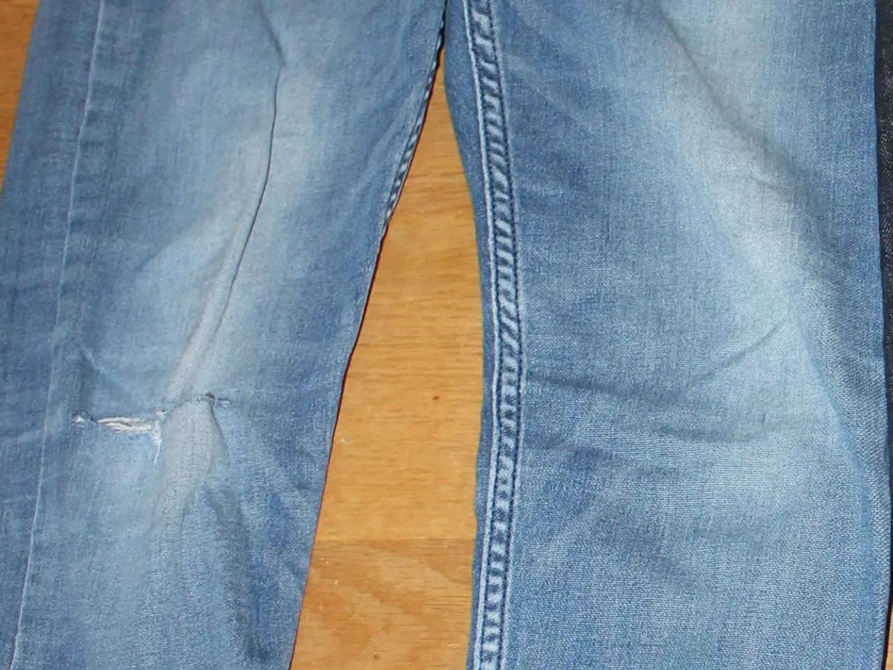 Billede 1 - Jeans, H&M, str. 152