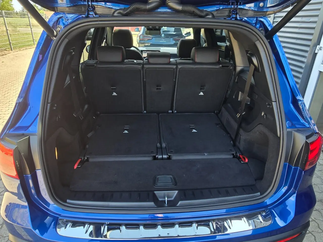 Billede 19 - Mercedes EQB250+  AMG Line 7prs