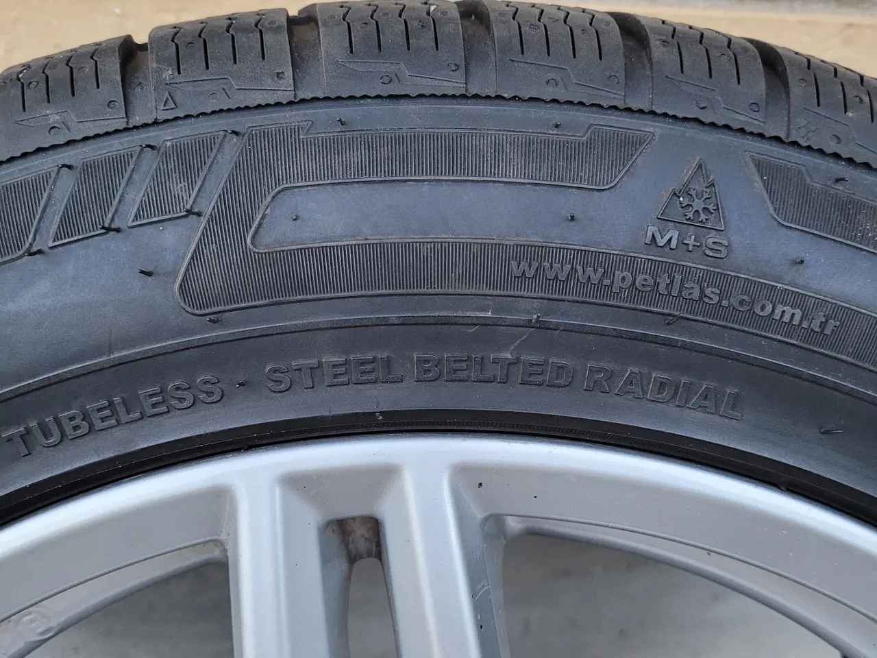 Billede 6 - Vinterdæk med originale Mercedes Alu fælge 4 stk.