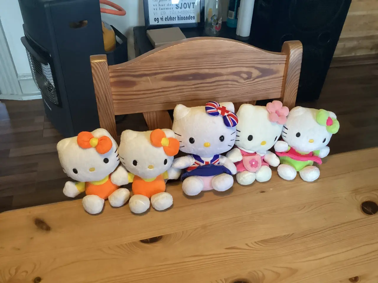 Billede 19 - Hello Kitty Bamser, Figurer osv