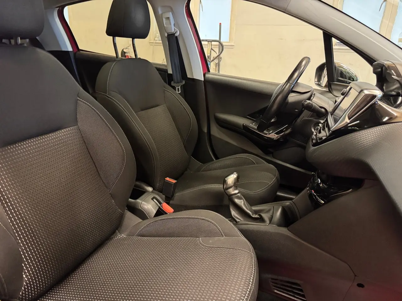 Billede 15 - Peugeot 208 1,6 BlueHDi 100 Allure Sky