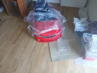 BMW, Elektrisk legebil til børn 3 - 6 år.