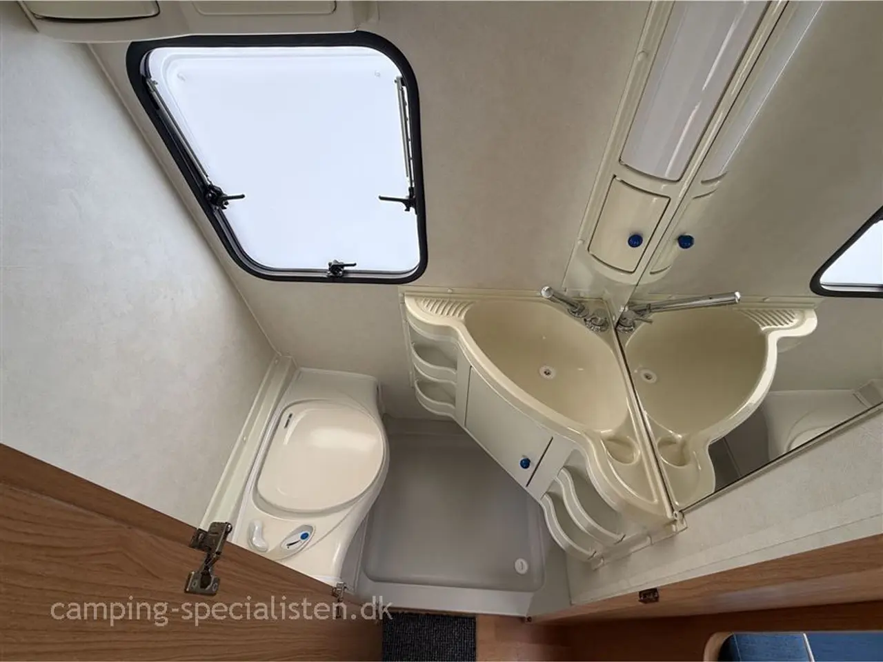 Billede 11 - 2008 - Adria Altea 542 PK   Pæn ældre Adria Altea 542 PK fra 2008 - Kan nu opleves hos Camping-Specialisten i Silkeborg