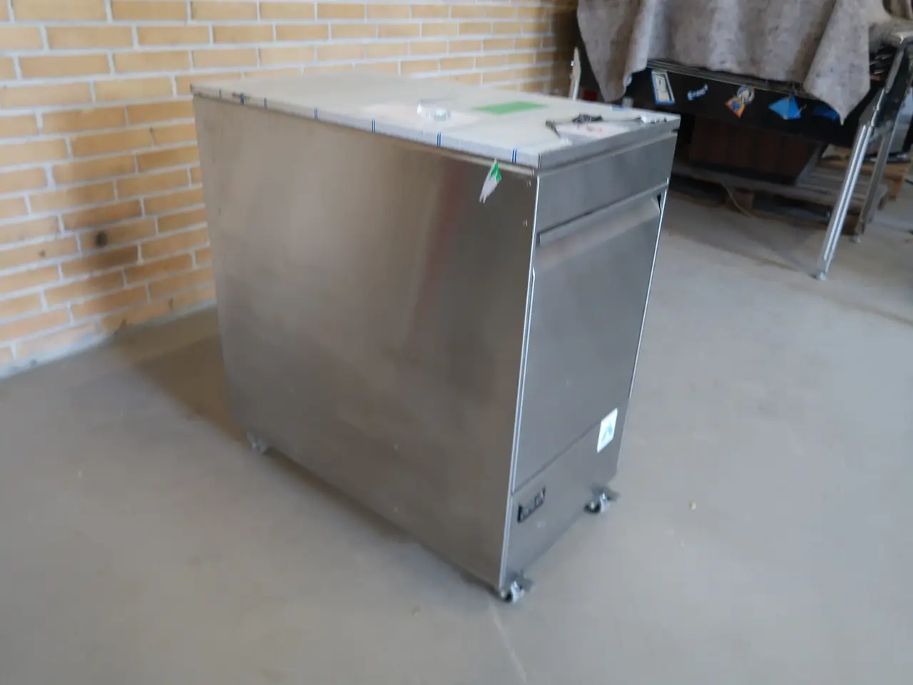 Billede 4 - Køle-/fryseskuffe, Adande VCC R2 V1