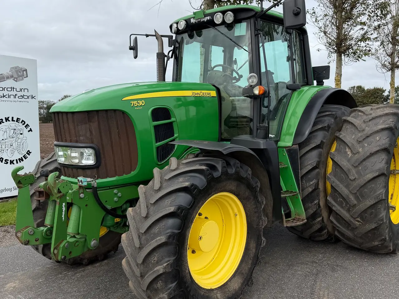 Billede 1 - John Deere 7530 Premium 7530 med Frontlift og TLS affjedret foraksel