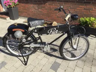 Diesella røvskubber knallert fra 1952
