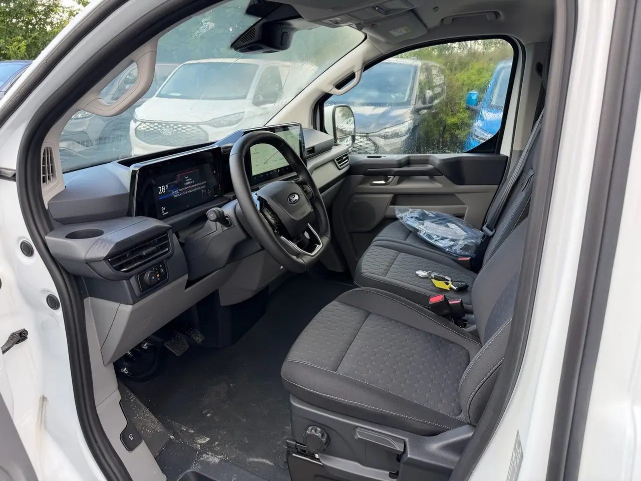 Billede 11 - Ford E-Transit Custom 320 L1 64 Limited