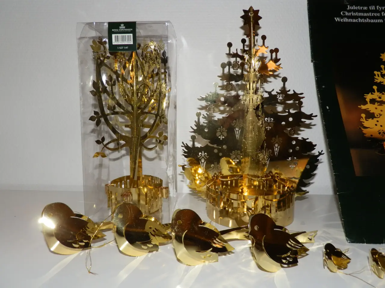 Billede 2 - Golden Christmas julepynt fra Royal Copenhagen