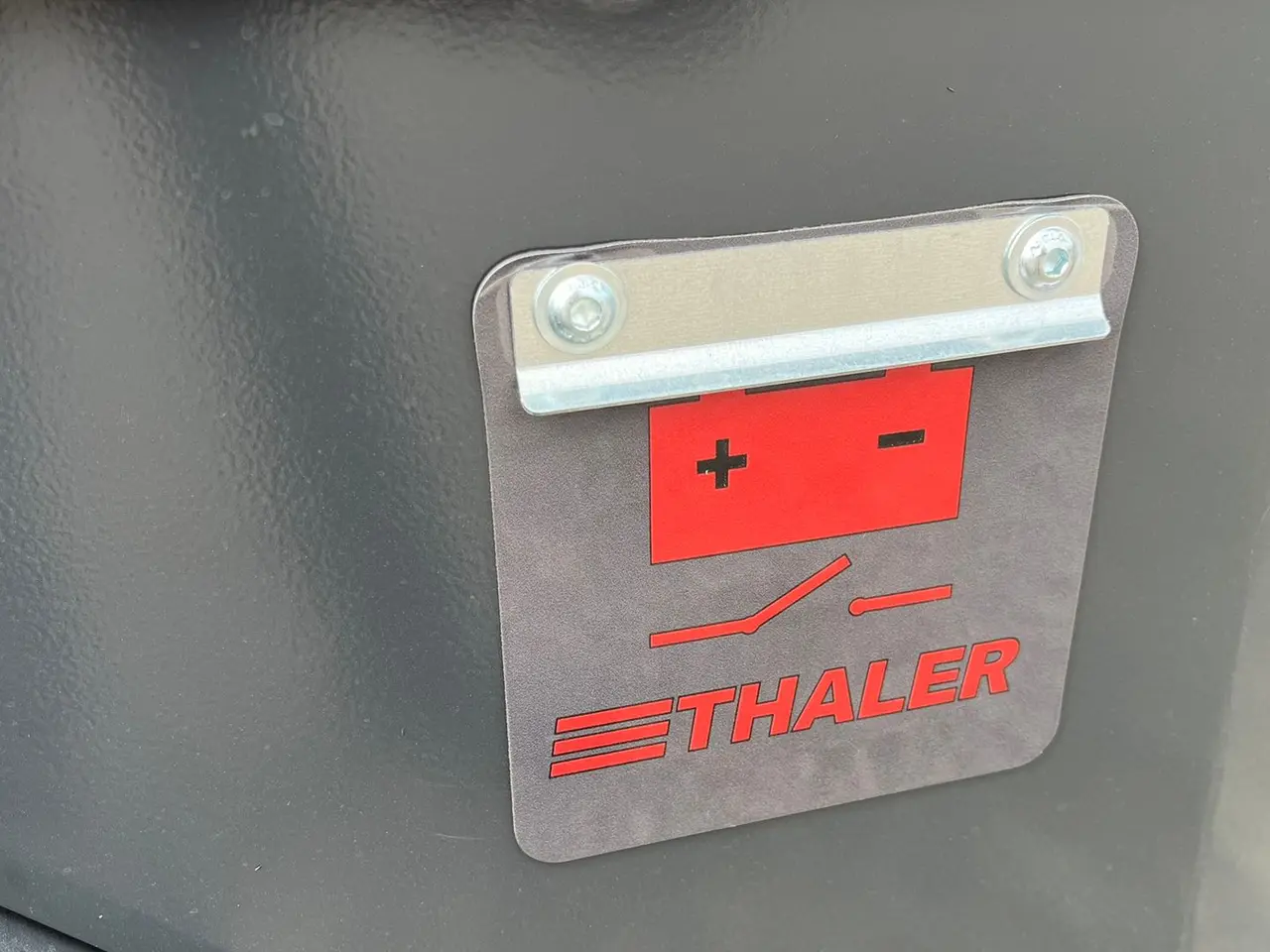 Billede 6 - Thaler 2438S DPF Med kabine, brede hjul og Euro-skifte