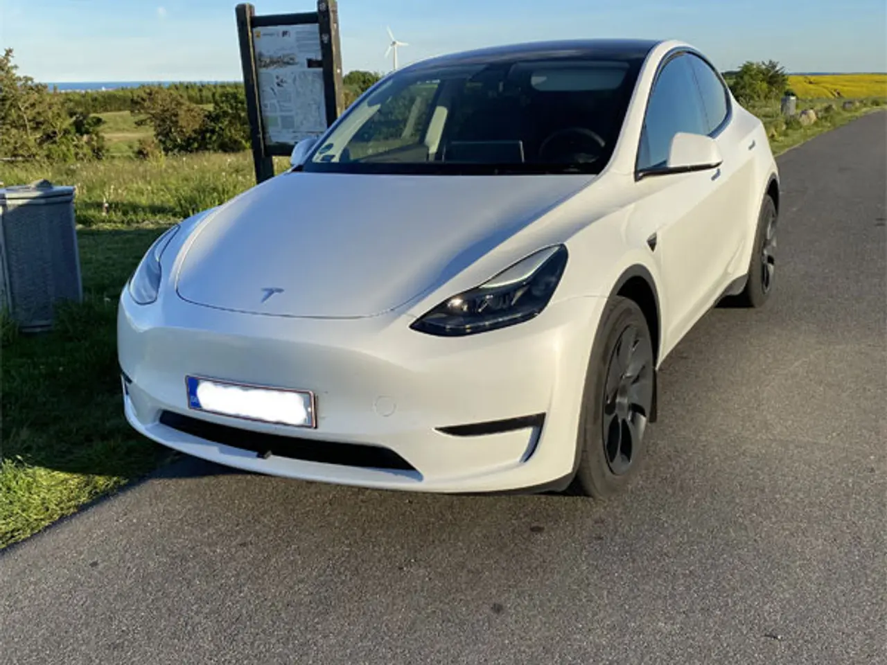 Billede 1 - Tesla Model Y EL Long Range AWD (4-hjulstræk) 5D