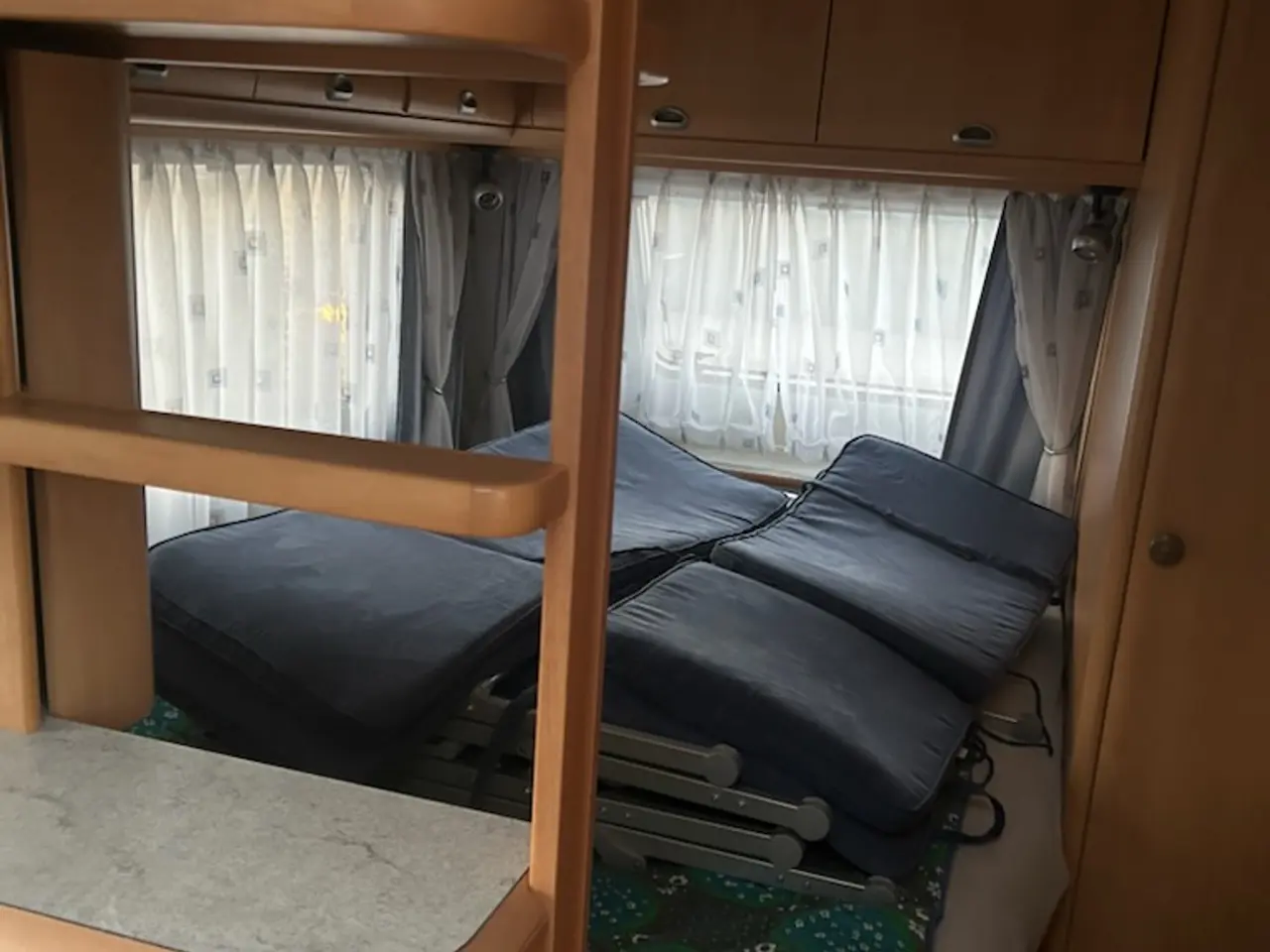 Billede 8 - Hobby Campingvogn klar til tur - flot.