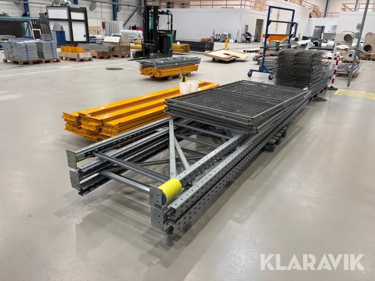 Billede 2 - Pallereol Welboe - 4 stigereoler/ 18 hylder