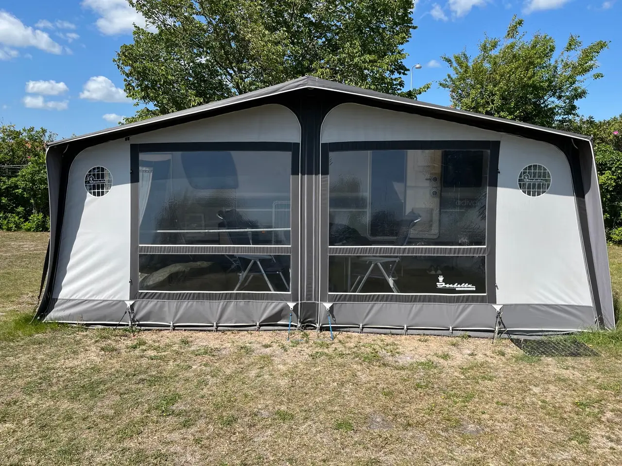 Billede 2 - Velholdt Adria Adiva 512 UP 2013 – komplet camping