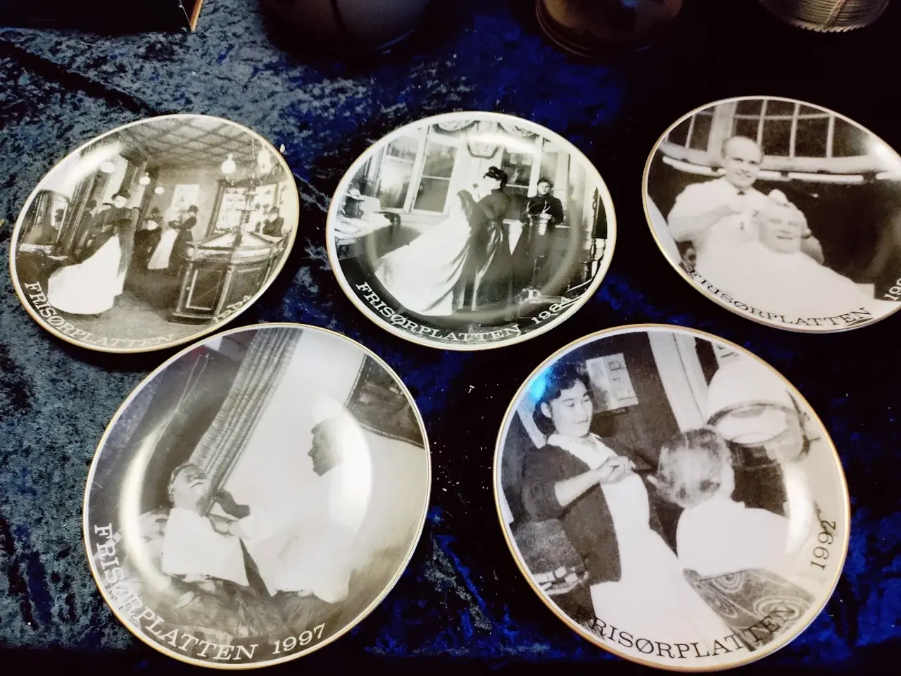 Billede 1 - 5 super fed platter med frisører
