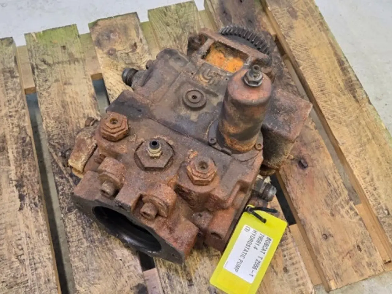 Billede 15 - Bobcat T2556 Hydrostatic Pumpe 79591.4   (3)