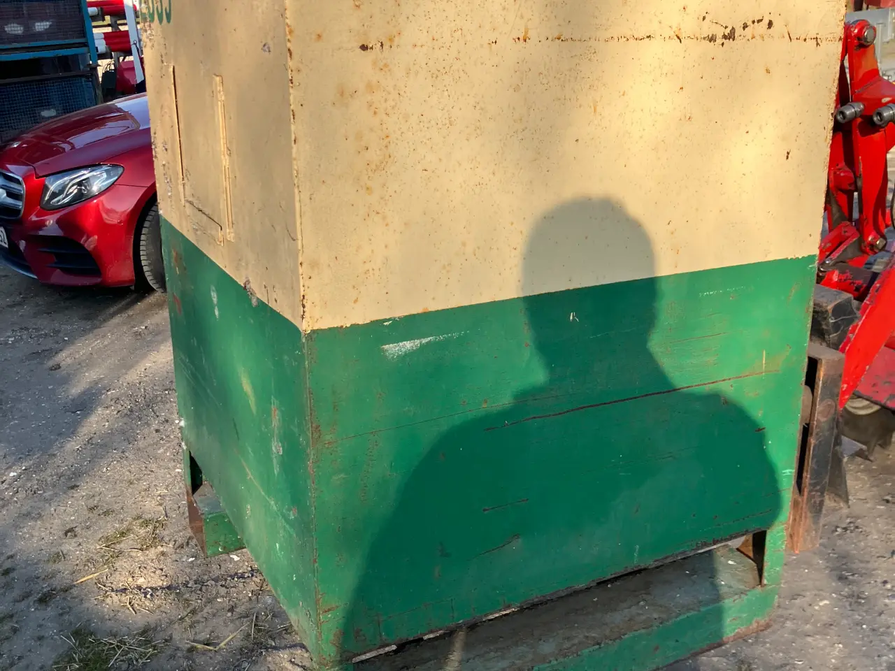 Billede 2 - Frø container