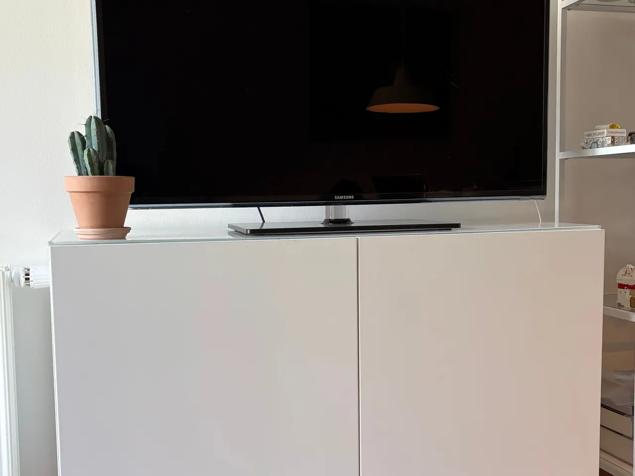 Billede 3 - Kommode / skænk fra IKEA 