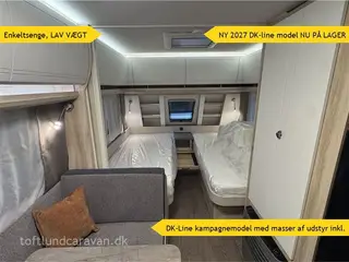 2027 - Hobby De Luxe 460 DK-Line 2027 SL TILBUD 2027 DK-Line med masser af udstyr INKL. i prisen. Enkeltsenge samt endekøkken og stort badeværelse. LAV VÆGT.