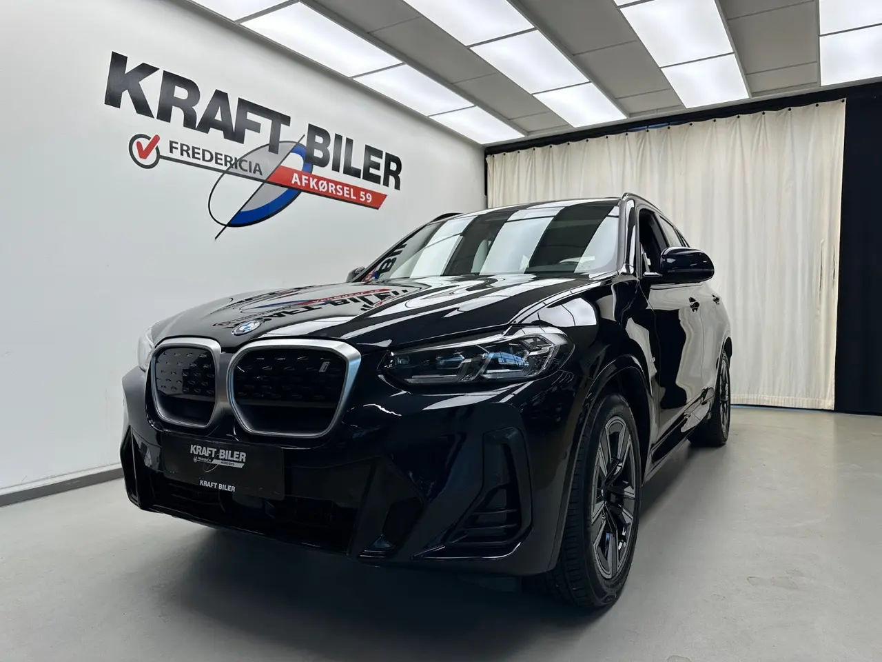 Billede 1 - BMW iX3  Charged M-Sport