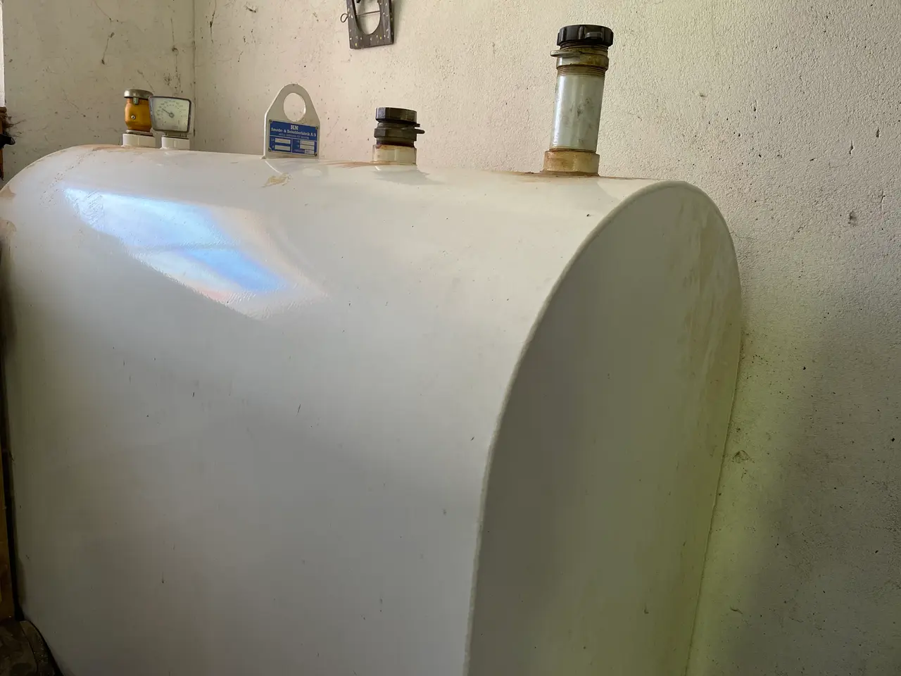 Billede 1 - 1200L nyere olietank
