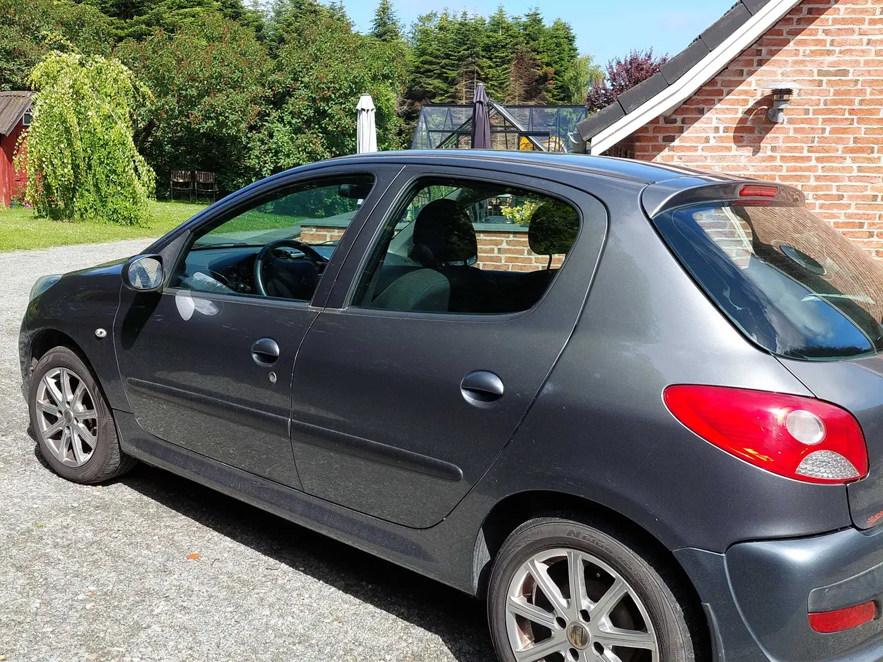 Billede 1 - Peugeot 206+ Årgang 2011