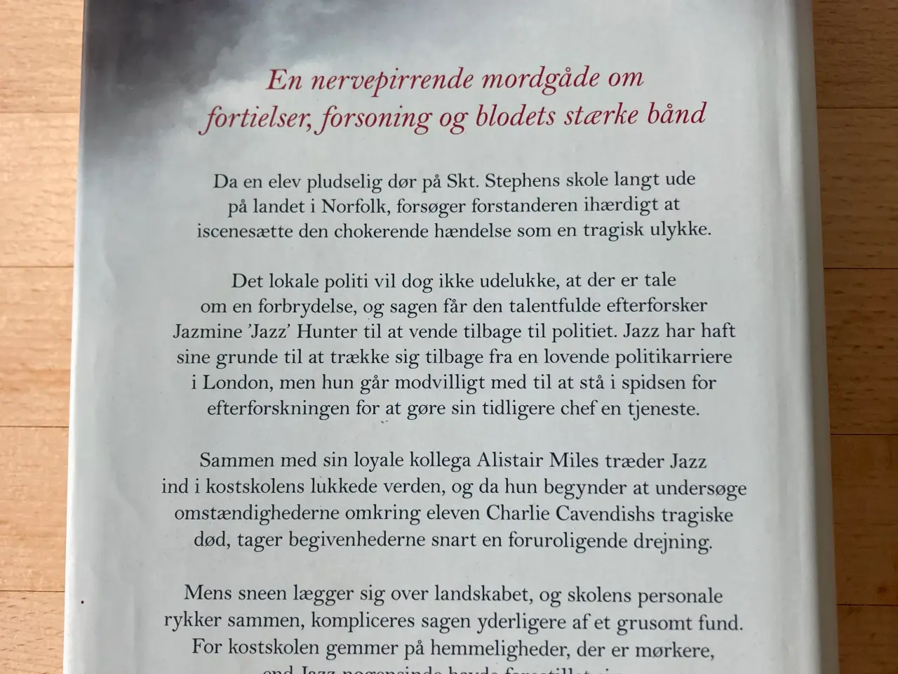 Billede 2 - Mord på kostskolen, Lucinda Riley