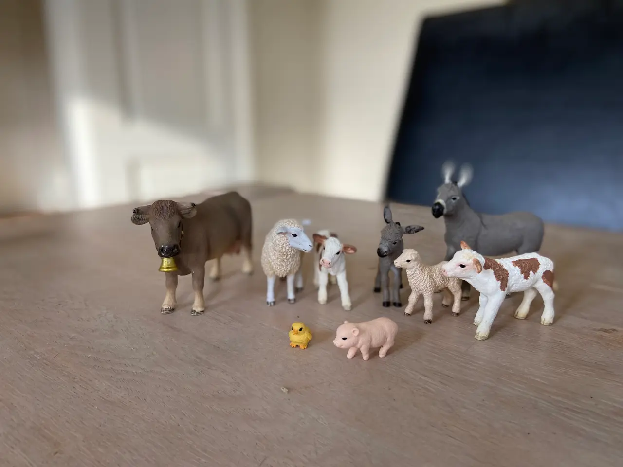 Billede 2 - Schleich dyr og stald plus tilbehør