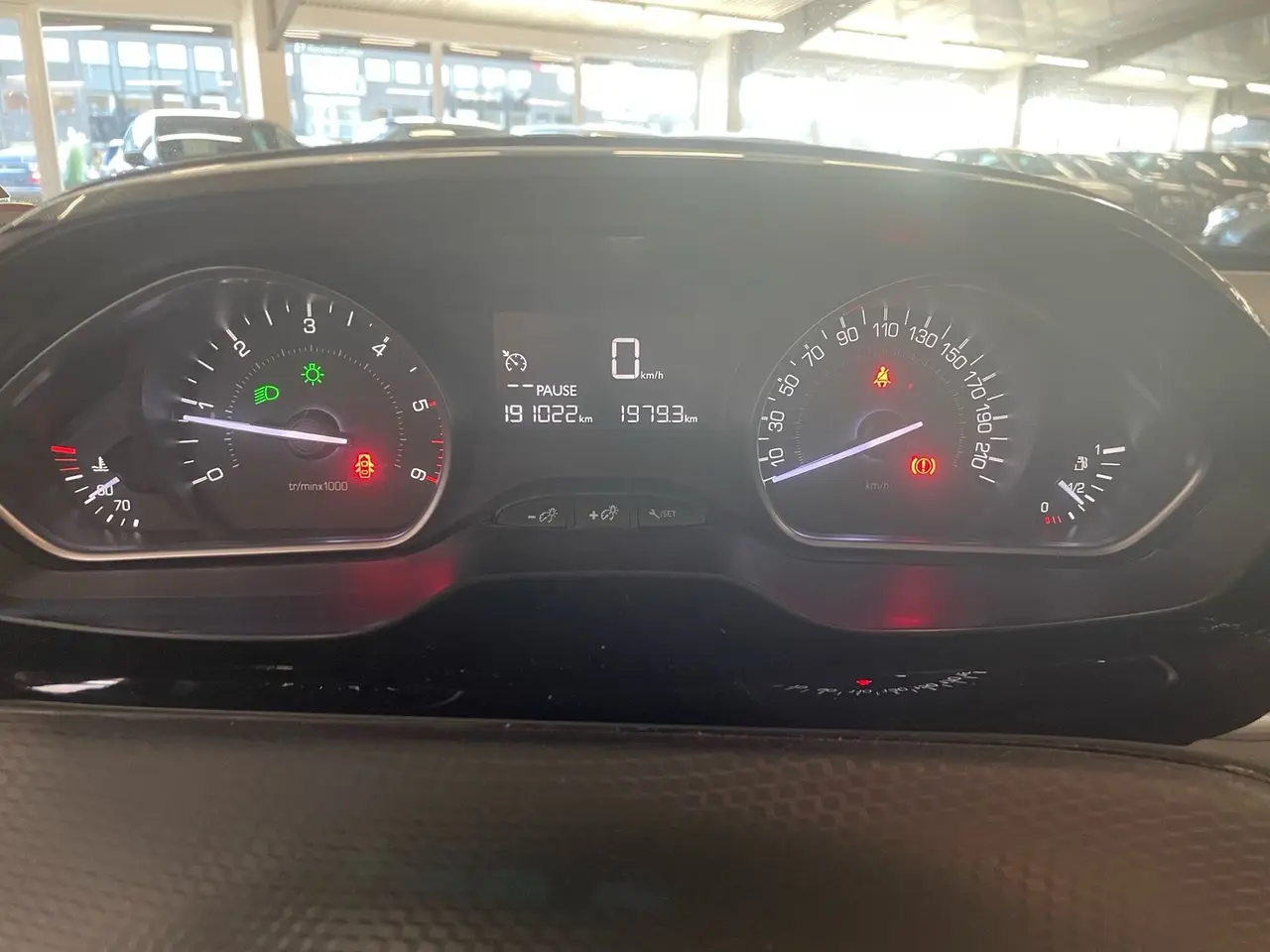 Billede 6 - Peugeot 208 1,6 BlueHDi Allure 100HK 5d