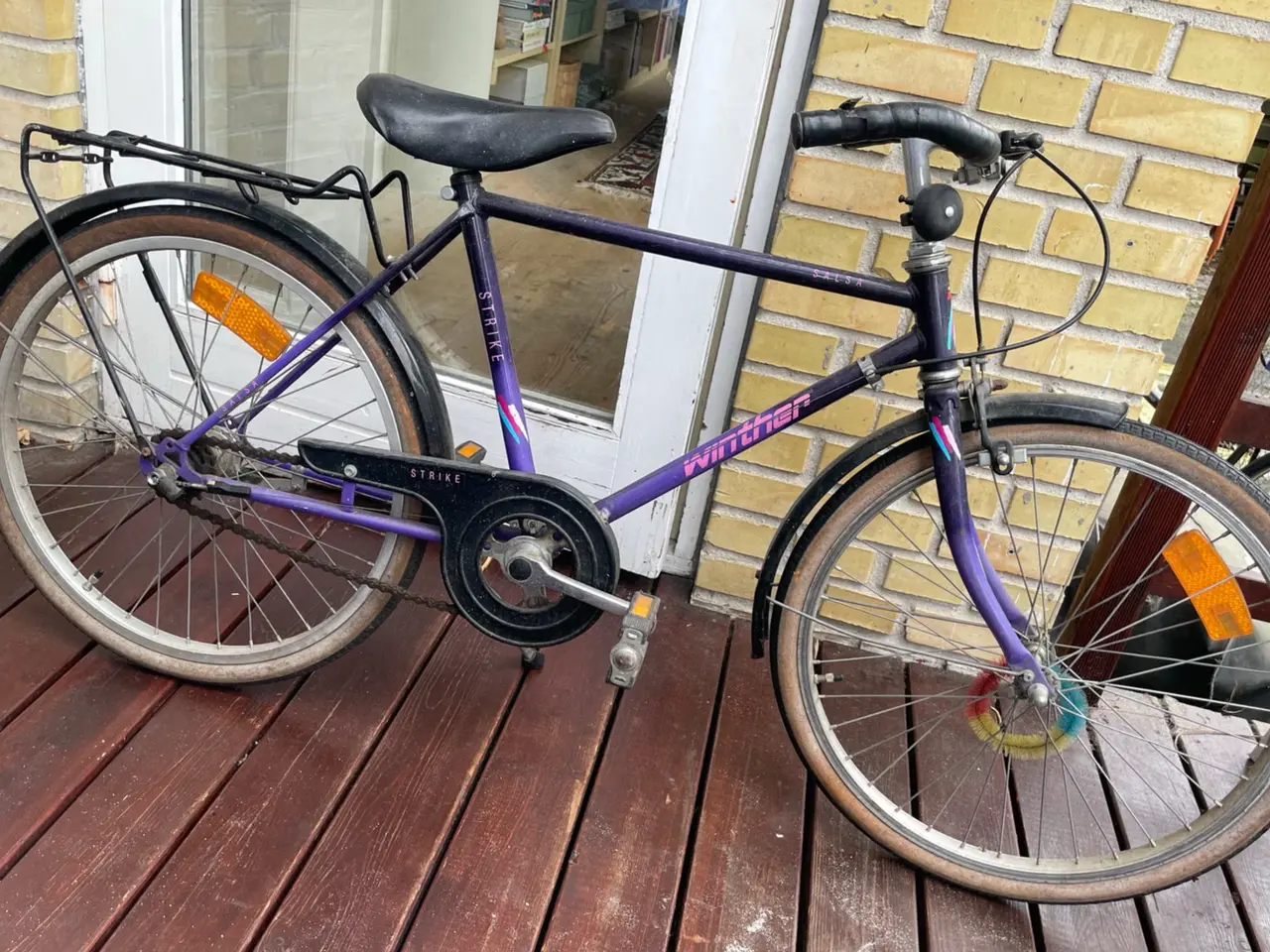 Billede 1 - Winther børnecykel 20" lilla/sort med 3 gear