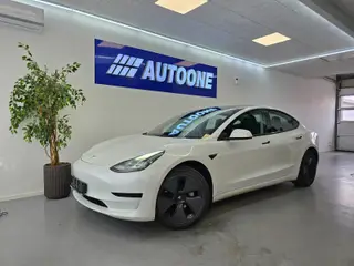 Tesla Model 3 RWD