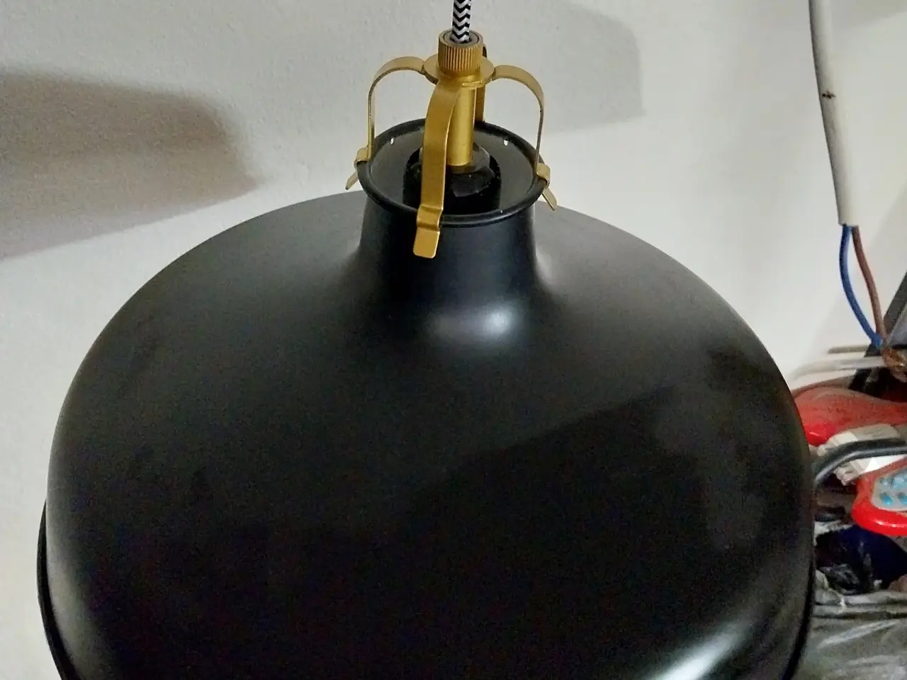 Billede 5 - Sort lampe 38 cm bred