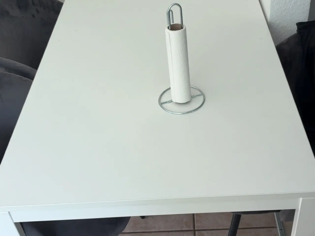 Billede 1 - Spisebord i hvid