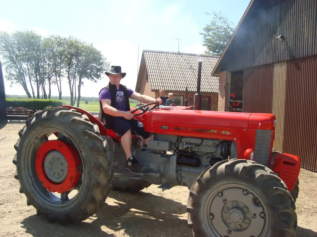 Billede 17 - Købes Massey Ferguson til samler