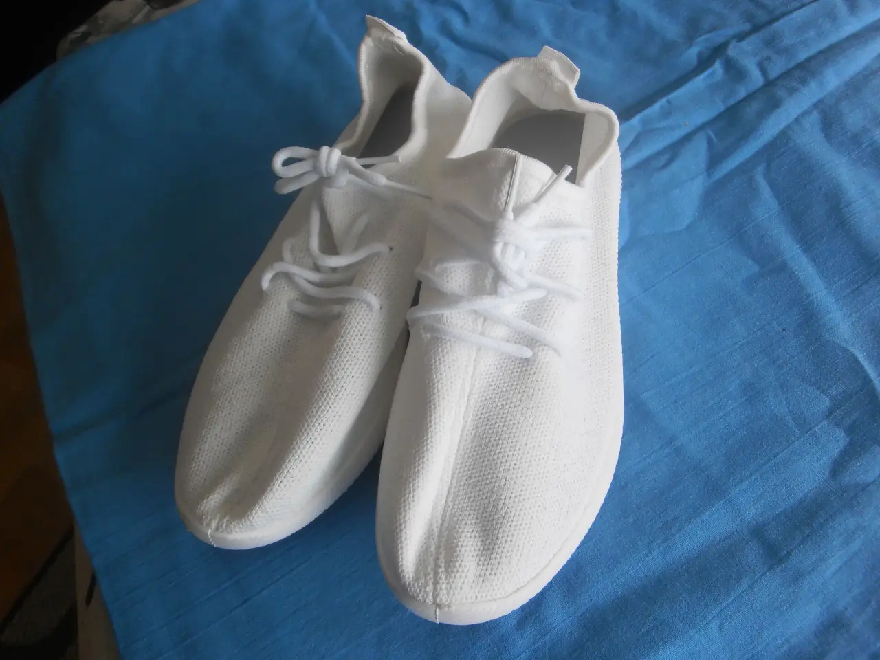 Billede 3 - 1 par sko, str. 37, beige, i stof