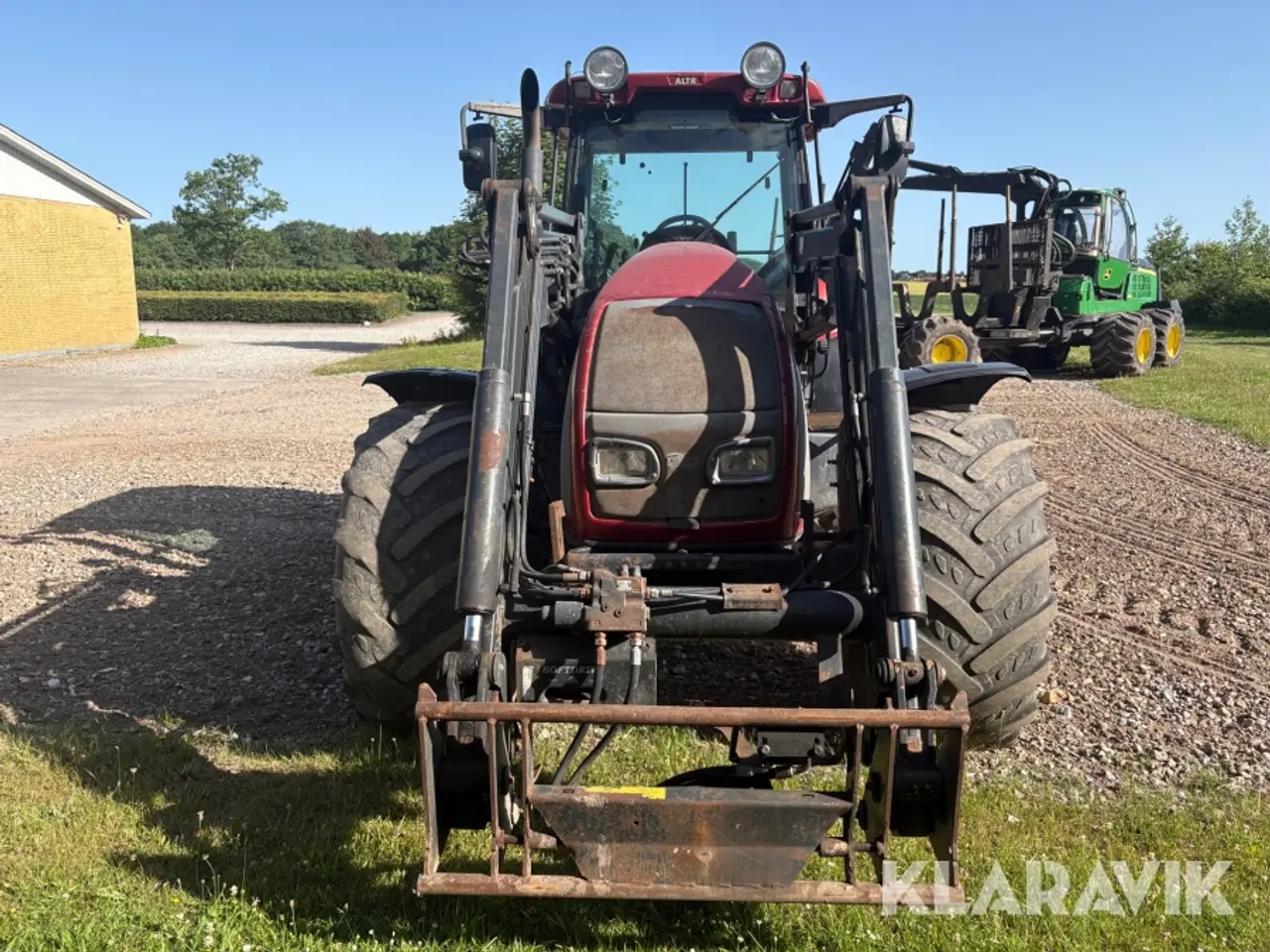 Billede 2 - Traktor Valtra T150 med frontlæsser