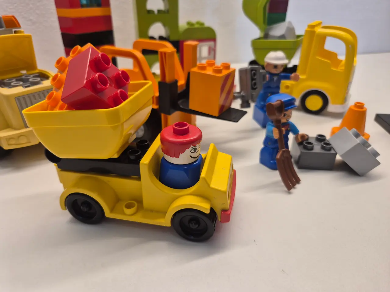 Billede 4 - Duplo Byggeplads, Frontlæsser, Køretøjer 