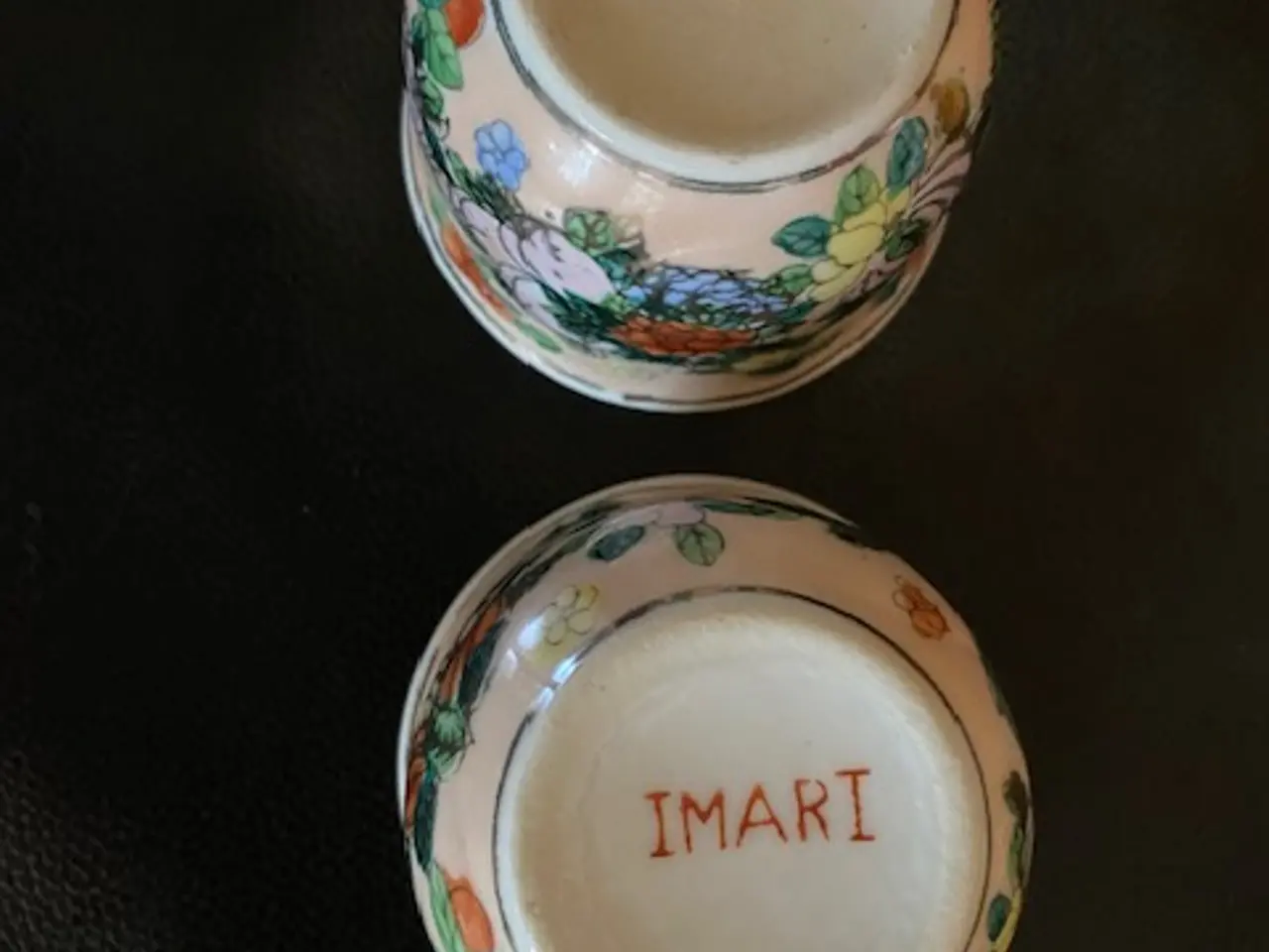 Billede 2 - Japansk IMARI - 2 gamle, små og fine porcelænsskål