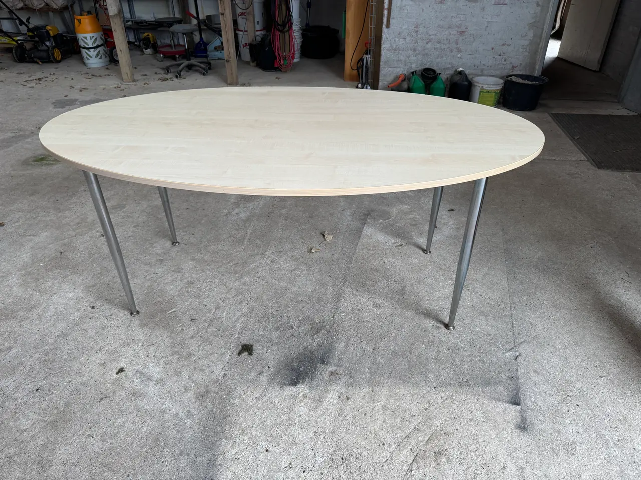Billede 1 - Spisebord.