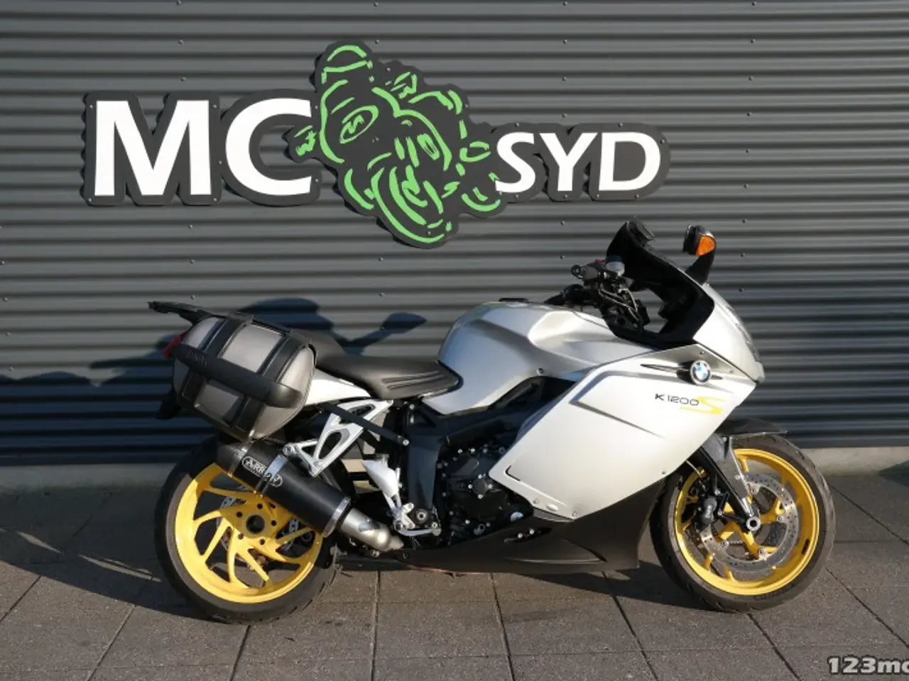 Billede 1 - BMW K 1200 S MC-SYD       BYTTER GERNE