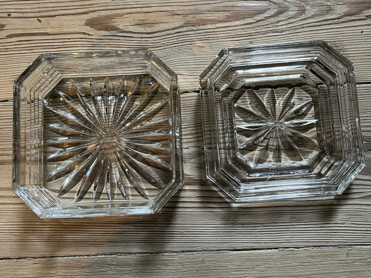 Billede 4 - Fint lille glas skrin