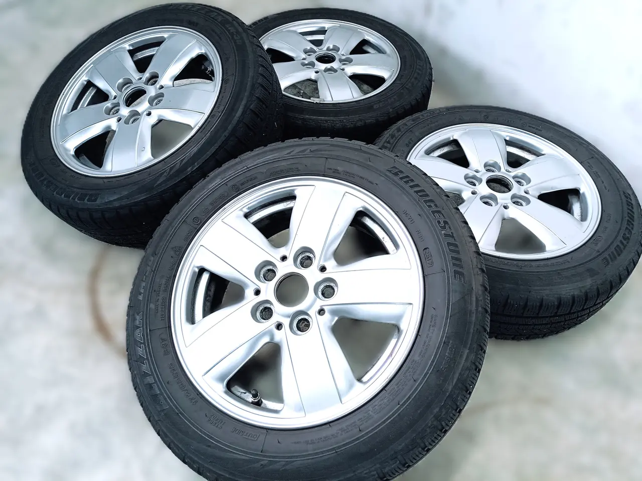 Billede 2 - 5x112 15" ET46 nav 66,6ø MINI sommersæt inkl.TPMS