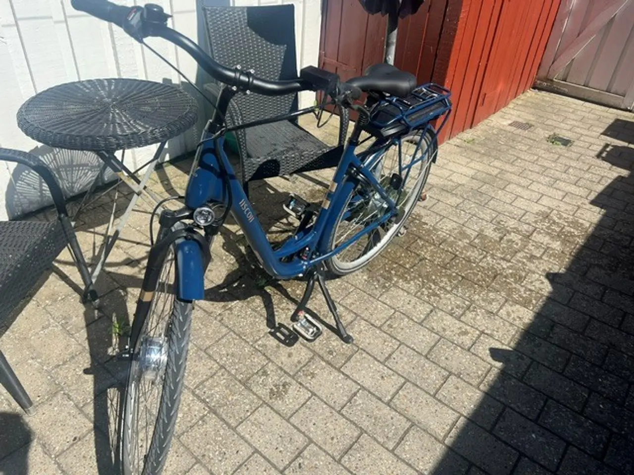 Billede 2 - Næsten ny el cykel 28