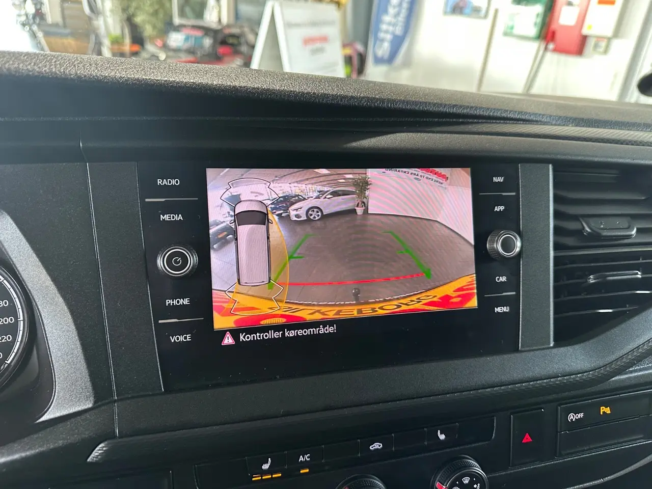 Billede 10 - VW Transporter 2,0 TDi 150 Kassevogn DSG kort