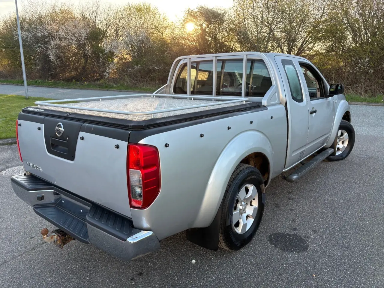 Billede 3 - Nissan Navara 2,5 dCi 171 Db.Kab SE 4x4