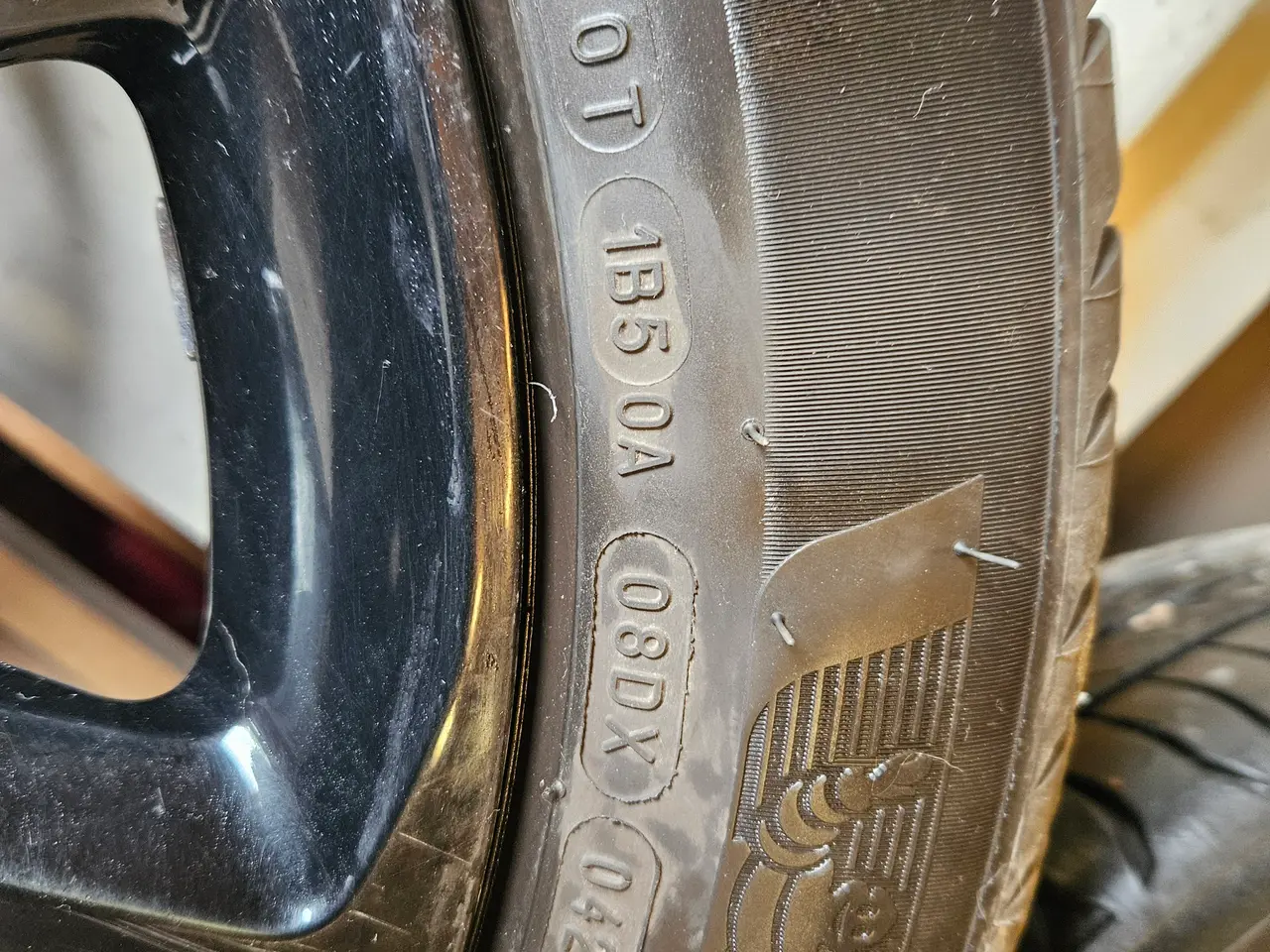 Billede 7 - Peugeot 17" originale alufælge med Michelin 225/50