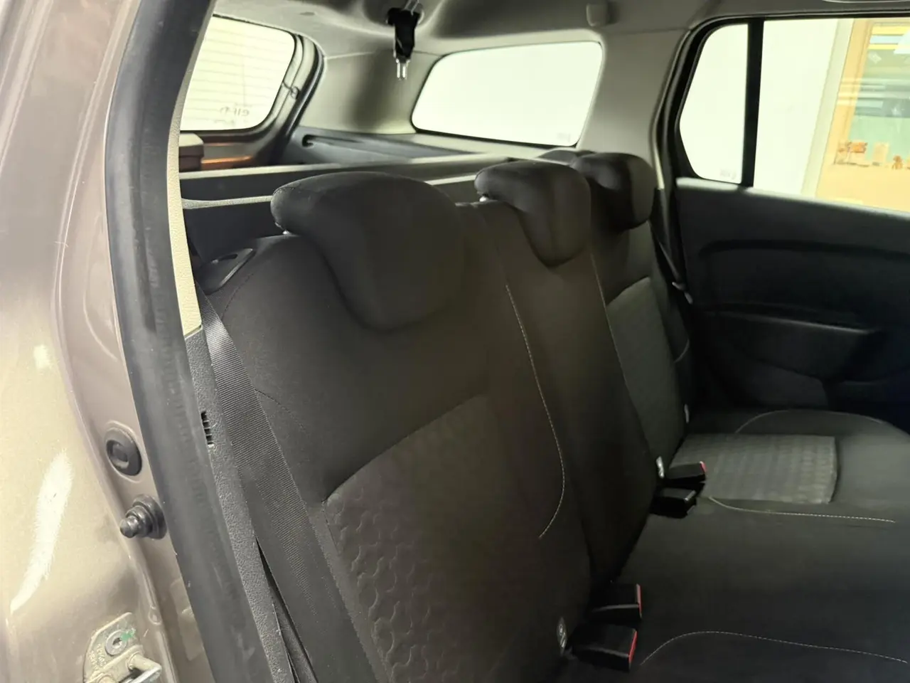 Billede 10 - Dacia Logan 1,5 DCi Lauréate 90HK