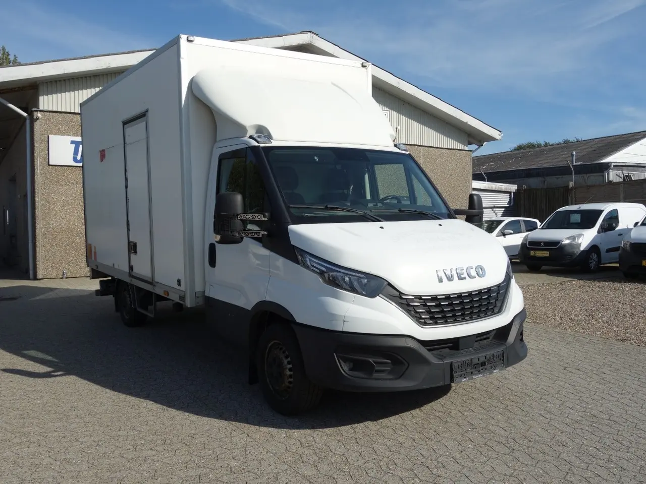 Billede 1 - Iveco Daily 2,3 35S16 Alukasse m/lift AG8