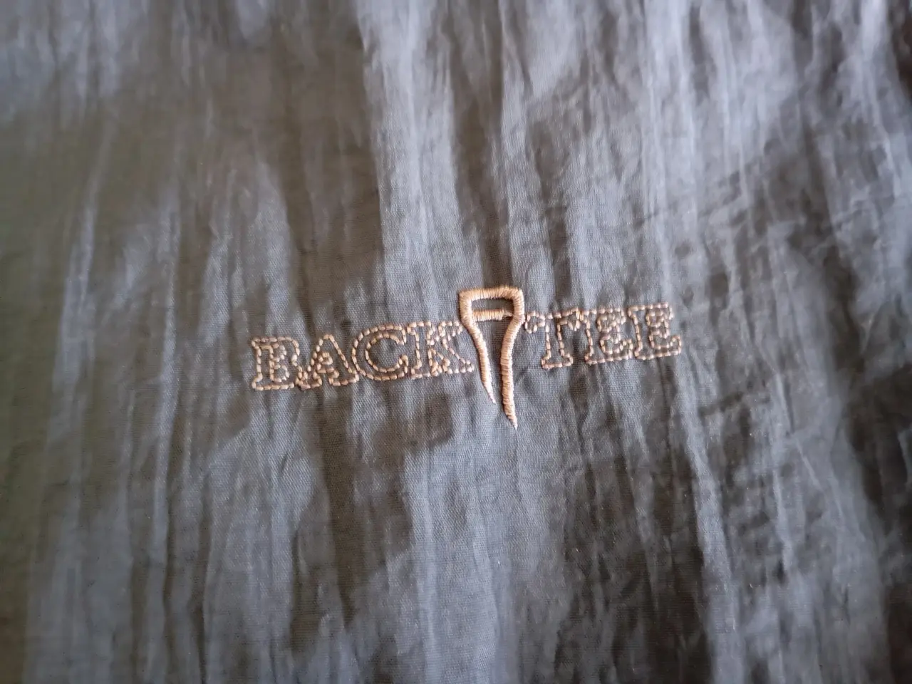 Billede 4 - Vest med mange lommer. BackTee